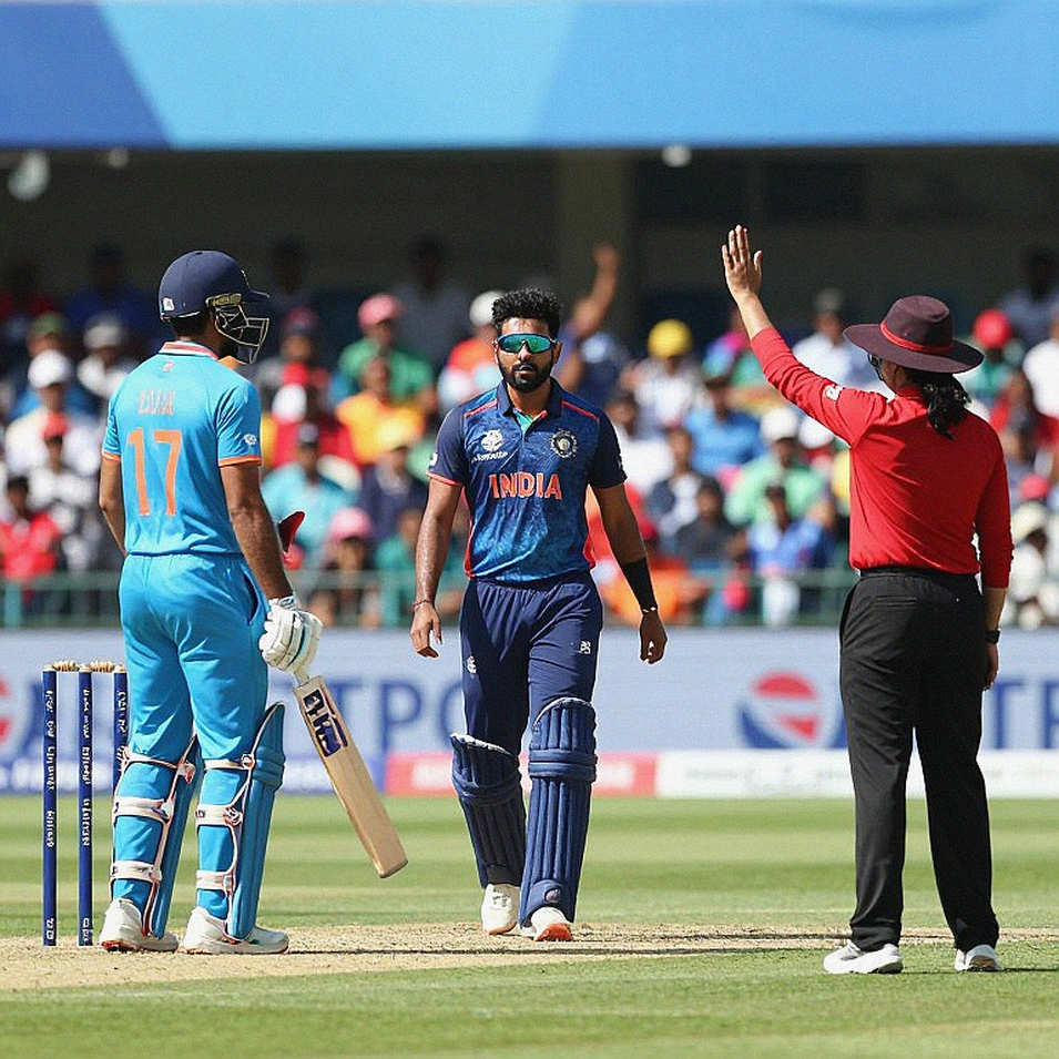 The Auction Hammer and the Relay Baton: The Invisible Split in Cricket's Transfer Economy The Auction Hammer and the Relay Baton: The Invisible Split in Cricket's Transfer Economy