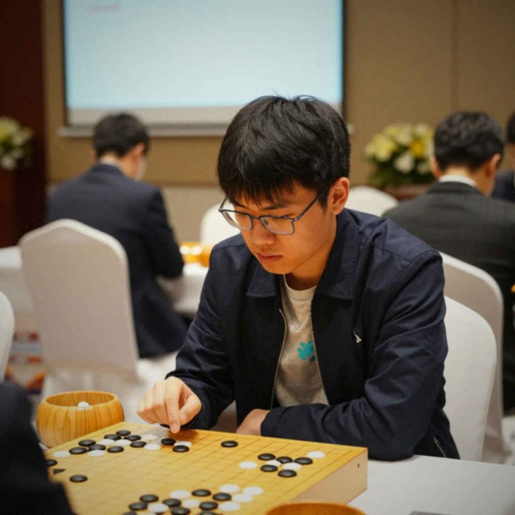 Headline Says Samarkand, Body Says Scandinavian: The Information Crack in Chess Media
