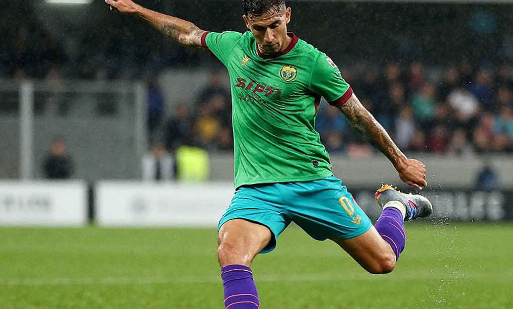 গ্যালারির ২০ নম্বর আর পিচের ৬৪ মিনিট: কুবোর গল্পে স্প্রেডশিট কী ফিসফিস করে