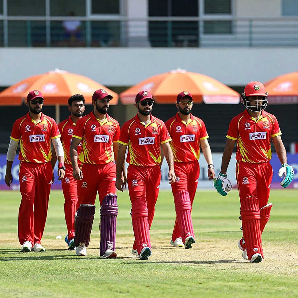 নব্বই রানে গুটিয়ে যাওয়া অস্ট্রেলিয়া: স্মিথের ঘাড়, লাবুশেনের ৪৬ ইনিংস আর কেপ টাউনের আগে তিনটি ফাটল