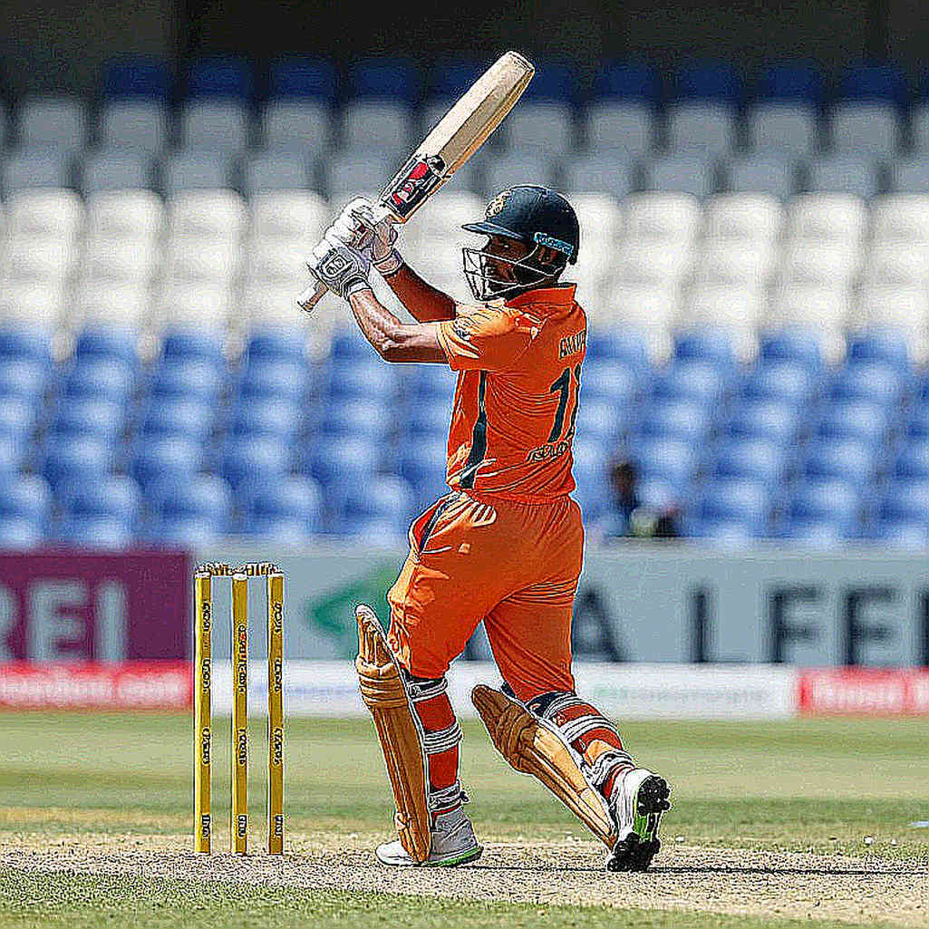 Blockchain and Cricket's Data Economy: From Fan Tokens to On-Chain Betting Blockchain and Cricket's Data Economy: From Fan Tokens to On-Chain Betting