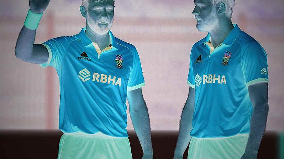১৬৪ বনাম ২৪: জিত রাভালের বিদায়ে নিউজিল্যান্ডের পাইপলাইনের হিসাব