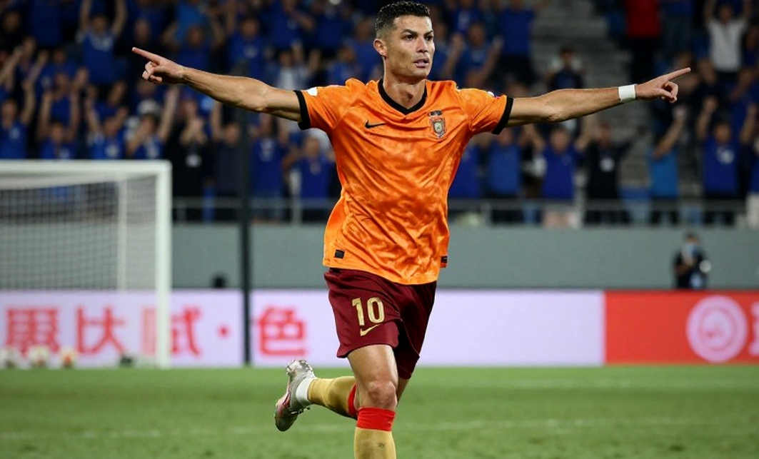 Jakarta's 0-0: A Ten-Man Block, a Header Off the Post, and Indonesia's Real Dependency Jakarta's 0-0: A Ten-Man Block, a Header Off the Post, and Indonesia's Real Dependency