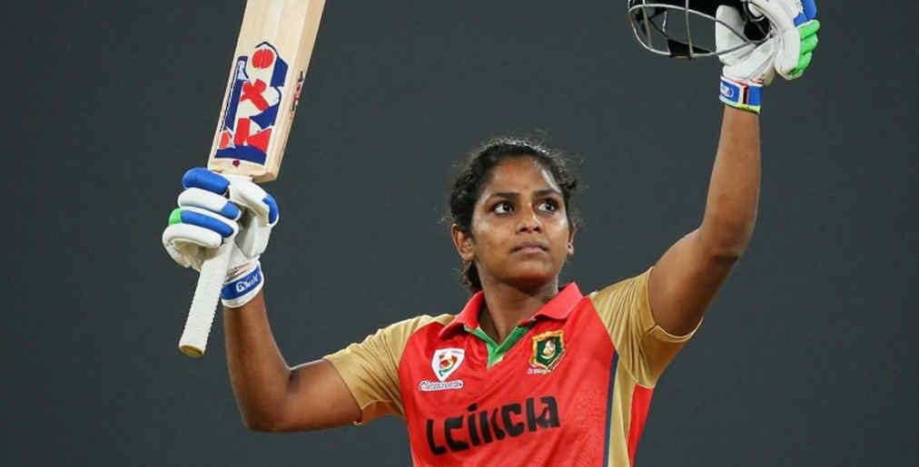 খালি বিশ্লেষণ-পাতা: প্রমাণ ছাড়া ক্রিকেট-দাবির নীরব শৃঙ্খলা