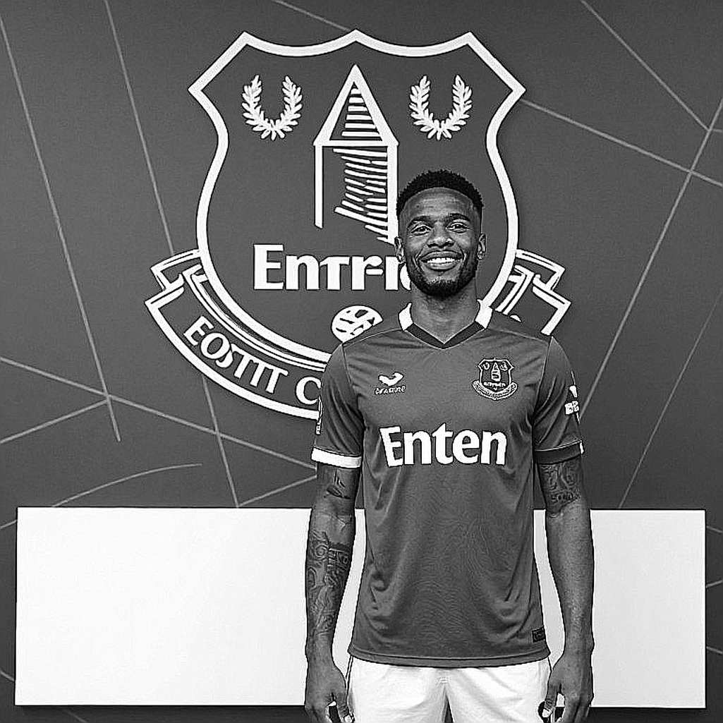 The Honesty of a Blank Page: Source, Waiting and the Discipline of Football Analysis in a Market of Rumour The Honesty of a Blank Page: Source, Waiting and the Discipline of Football Analysis in a Market of Rumour